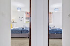 Cosy Birmingham Apartment - Madison House