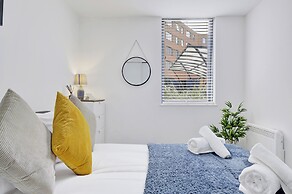 Cosy Birmingham Apartment - Madison House