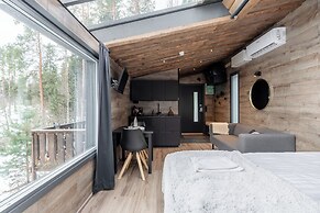 Private & Cozy Suite with lake views