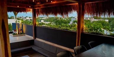 Boho Chic Style Cozy Great Located Roof Pool