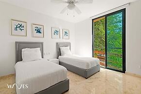 2 Br. Luminous and Spacious Pool View Apt