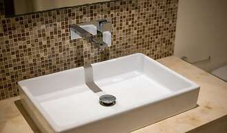 2 Br. Luminous and Spacious Pool View Apt