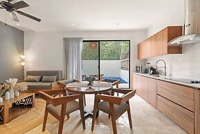 Best Private Pool/1 Full BR/ 2sofabeds/amenities