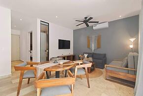 Best Private Pool/1 Full BR/ 2sofabeds/amenities
