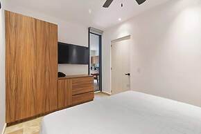 Best Private Pool/1 Full BR/ 2sofabeds/amenities