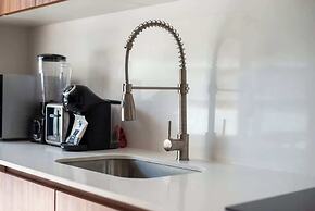 Best Private Pool/1 Full BR/ 2sofabeds/amenities