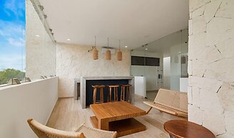 1 Br. Great Located Pool + Gym + Coworking