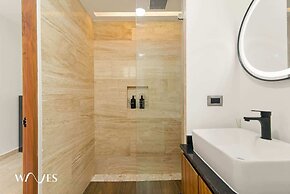 Spacious Loft W/garden View Pool + Jacuzzi GYM