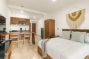 Spacious Loft W/garden View Pool + Jacuzzi GYM