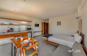 Studio With Great Rooftop Pool