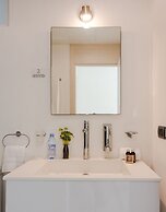 1 Rec. Steps From the Beach Rooftop Pool