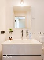 1 Rec. Steps From the Beach Rooftop Pool