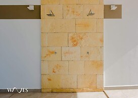 1 Rec. Steps From the Beach Rooftop Pool