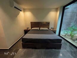 2BR w/ Private Pool Near the Beach Spacious Stay