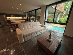 2BR w/ Private Pool Near the Beach Spacious Stay