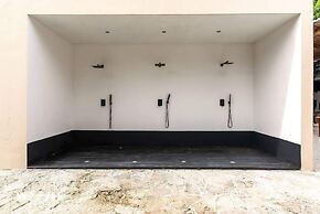 Ocean Breeze Loft Steps Away From Hotel Zone