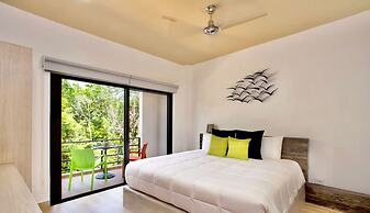 4 Br Private Rooftop Pool Spacious Exclusive