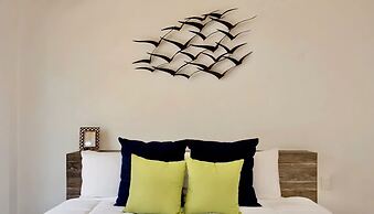 4 Br Private Rooftop Pool Spacious Exclusive