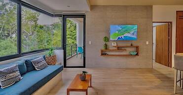 4 Br Private Rooftop Pool Spacious Exclusive