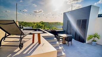 Great Located Studio PH With Private Pool by Waves Management