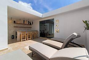 Great Located W/private Pool + Fully Equipped Gym