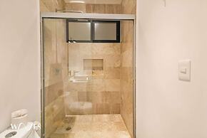 Great Located W/private Pool + Fully Equipped Gym