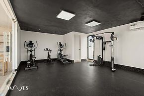 Great Located W/private Pool + Fully Equipped Gym