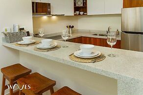 2 Br. Roof W/infinity Pool + Jacuzzi Spacious