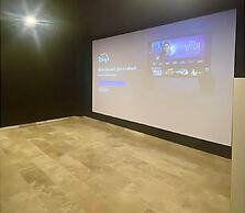 Colorful Perfect Located 2 Br. W/great Amenities