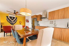 Colorful Perfect Located 2 Br. W/great Amenities