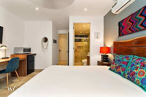 Colorful Perfect Located 2 Br. W/great Amenities