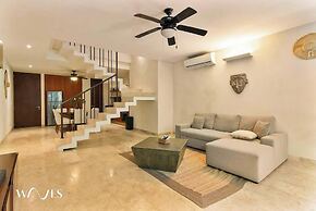 2 Br. PH W/private Pool in Luxury Gated Community