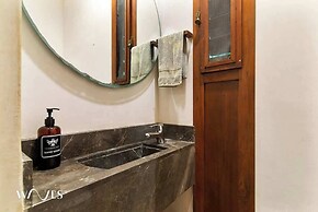 2 Br. PH W/private Pool in Luxury Gated Community
