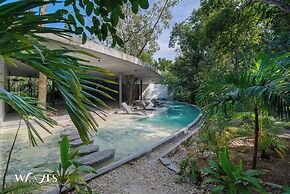 2 Br. PH W/private Pool in Luxury Gated Community