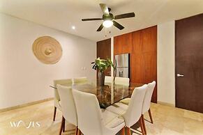 2 Br. PH W/private Pool in Luxury Gated Community