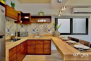 3br. Exclusive TH W/spacious Roof & Private Pool