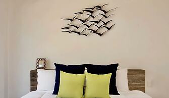 3br. Exclusive TH W/spacious Roof & Private Pool