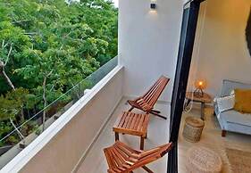 Condo With Amazing Jungle View Top Amenities