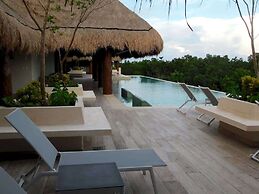 Jungle View 1 Br. Apt. With Great Infinity Pool