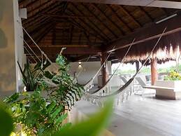 Jungle View 1 Br. Apt. With Great Infinity Pool