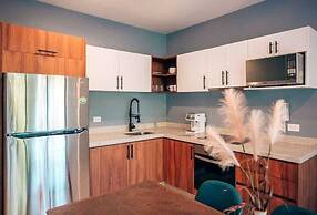 Jungle View 1 Br. Apt. With Great Infinity Pool