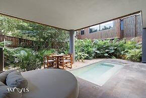 2BR W/private Pool - Steps Away From the Beach