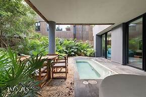 2BR W/private Pool - Steps Away From the Beach