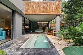 2BR W/private Pool - Steps Away From the Beach