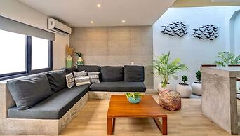 1 BR Apartment With Rooftop Pool Hammocks by Waves Management