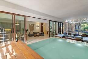 Great Located 2 Br. W/terrace & Private Pool