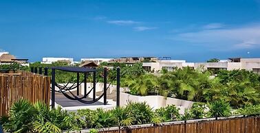 2 BR With Private Pool & Spacious Green Areas by Waves Management