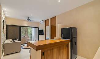 Spacious 3 Br. W/private Pool Exclusive Gym