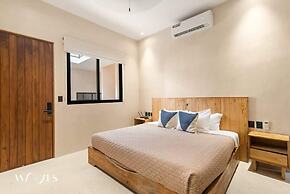 Spacious 3 Br. W/private Pool Exclusive Gym