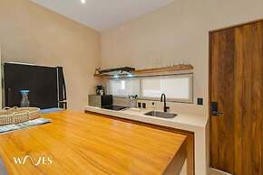 Spacious 3 Br. W/private Pool Exclusive Gym